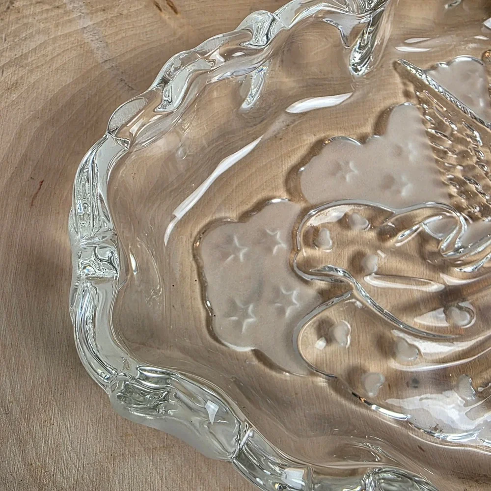 Vintage Mikasa Angel Music Crystal Sweet Dish Frosted Heart Star Scallop‎ Edge